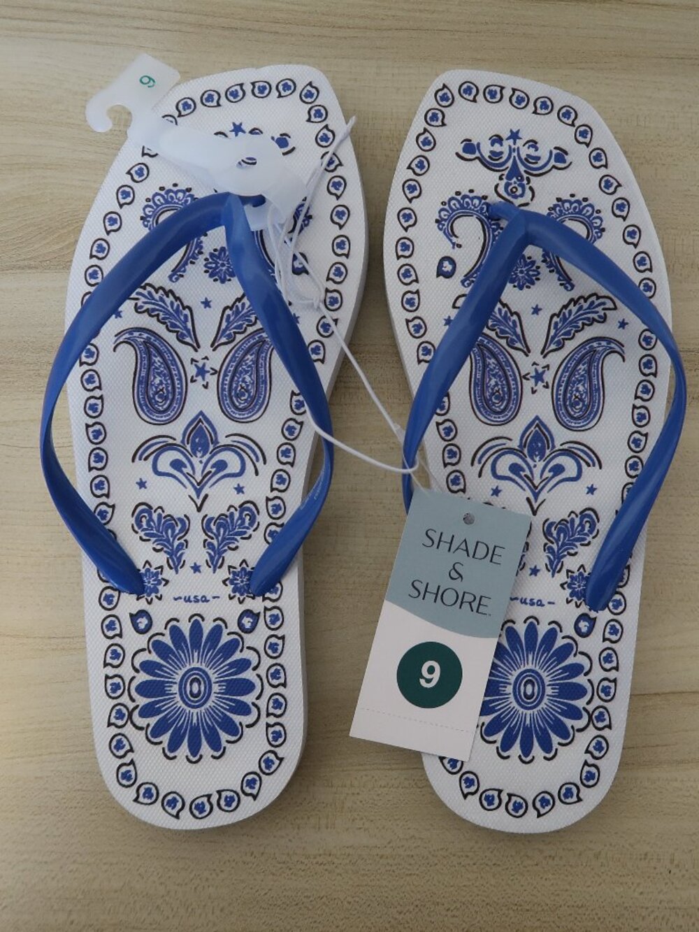 White and Blue paisley flip flops womens 9